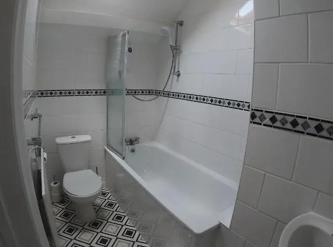 Guest house Underhill