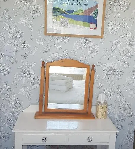 Guest house Underhill